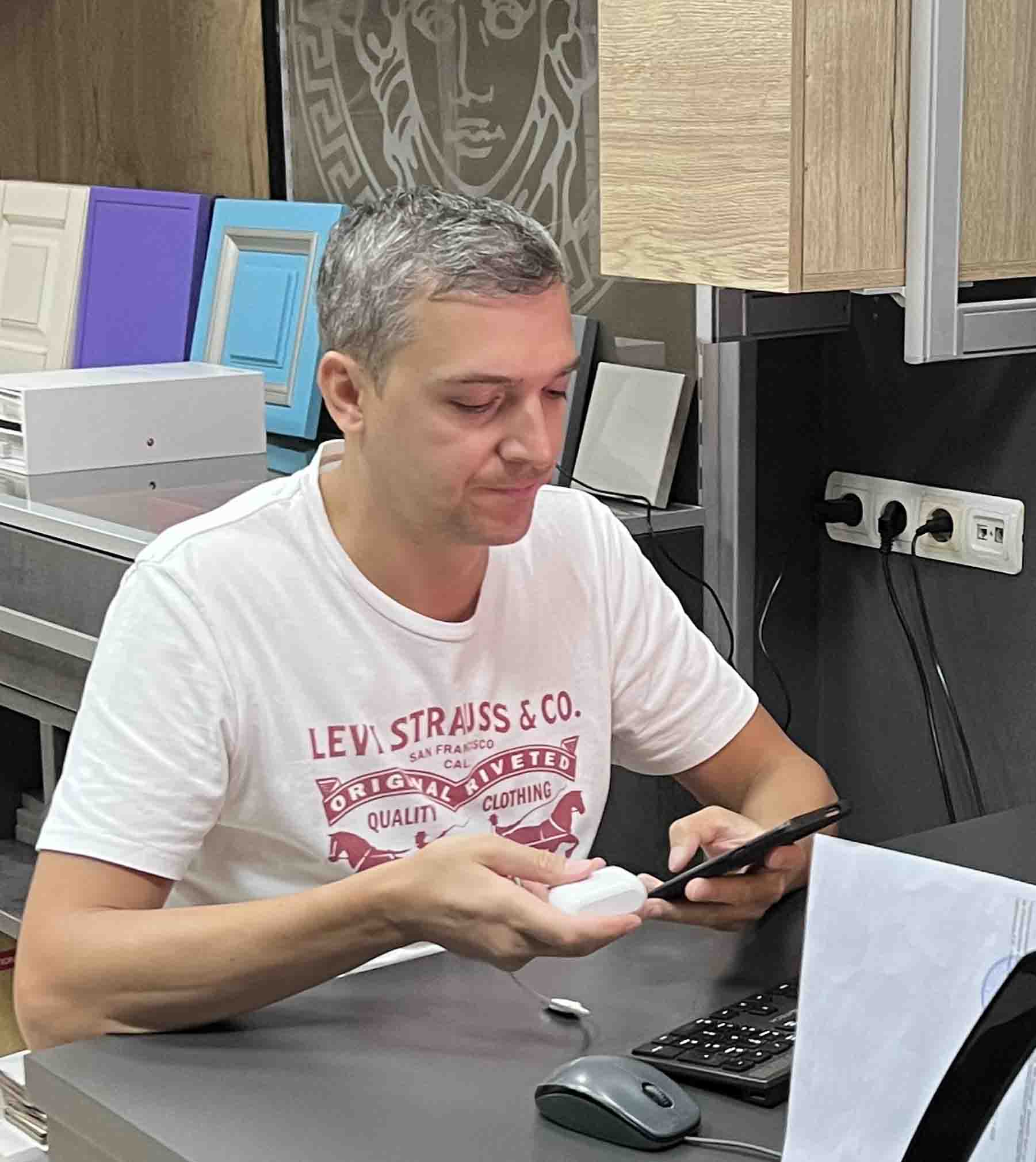 гардеробные системы под заказ 4 Гардеробные комнаты на заказ - изготовление и продажа гардеробных, шкафов, дверей мастер гардеробных комнат