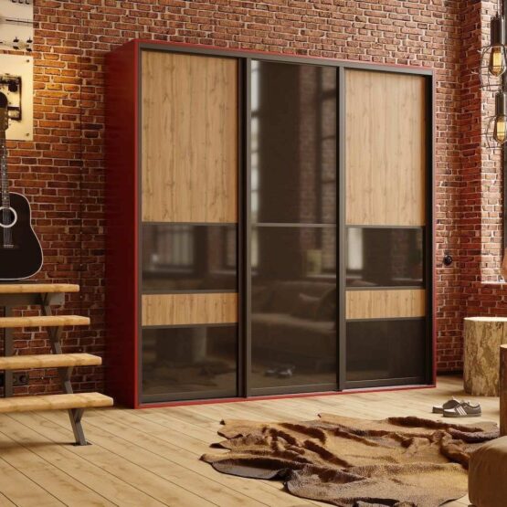 Шкаф-купе Flat – черный матовый, 3 двери, размер 210x65x240 см, для гостиной, детской, прихожей и спальни. Стильное решение с вставками из шпона и черного матового стекла. Внутреннее наполнение на выбор: гардеробная система ARISTO или полки из ЛДСП. Создается индивидуально под каждый проект с учетом особенностей помещения. Боковое крепление. Материал: ЛДСП и стекло. Цвет: черный. Современный стиль 2 Гардеробные комнаты на заказ - изготовление и продажа гардеробных, шкафов, дверей шкаф-купе