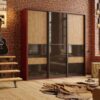 Шкаф-купе Flat – черный матовый, 3 двери, размер 210x65x240 см, для гостиной, детской, прихожей и спальни. Стильное решение с вставками из шпона и черного матового стекла. Внутреннее наполнение на выбор: гардеробная система ARISTO или полки из ЛДСП. Создается индивидуально под каждый проект с учетом особенностей помещения. Боковое крепление. Материал: ЛДСП и стекло. Цвет: черный. Современный стиль 1 Гардеробные комнаты на заказ - изготовление и продажа гардеробных, шкафов, дверей Шкаф
