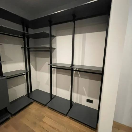 Гардеробная система VITRA Black 11 Гардеробные комнаты на заказ - изготовление и продажа гардеробных, шкафов, дверей Гардеробная система