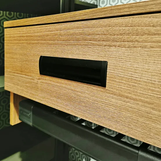 Гардеробная система VITRA Black из алюминиевых профилей 4 Гардеробные комнаты на заказ - изготовление и продажа гардеробных, шкафов, дверей Гардеробная система VITRA Black из алюминиевых профилей