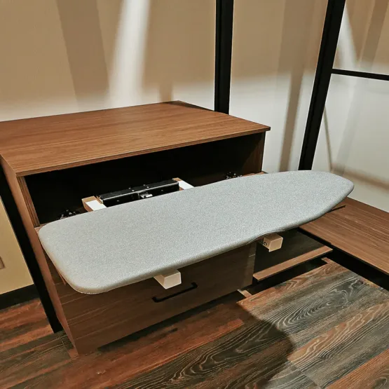 Гардеробная система на стойках Vitra Black 5 Гардеробные комнаты на заказ - изготовление и продажа гардеробных, шкафов, дверей Гардеробная система на стойках