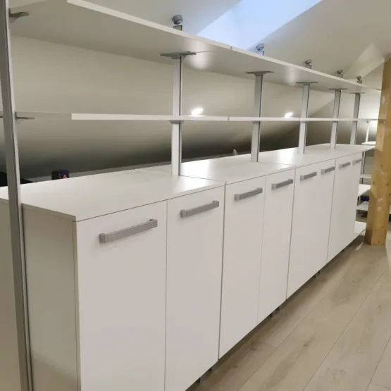 гардеробная на мансарде 7