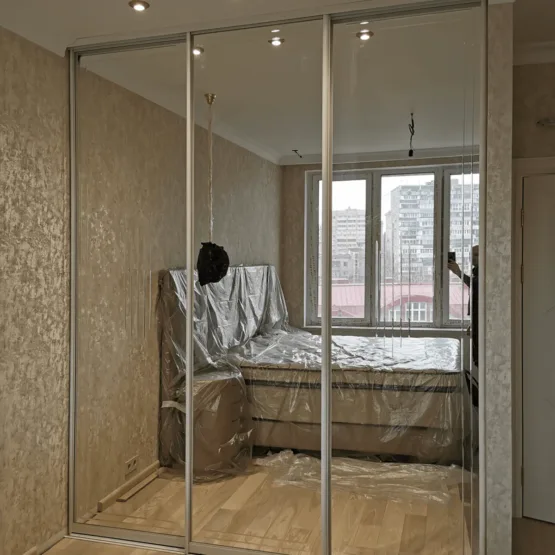 Гардеробная система Stilos Alum и двери купе 20 Гардеробные комнаты на заказ - изготовление и продажа гардеробных, шкафов, дверей гардеробная система Stilos Alum и двери купе 19