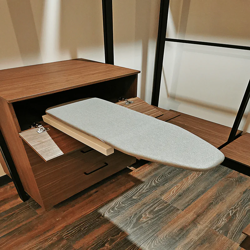 Гардеробная система Vitra Black из алюминия и лдсп с индивидуальным дизайном