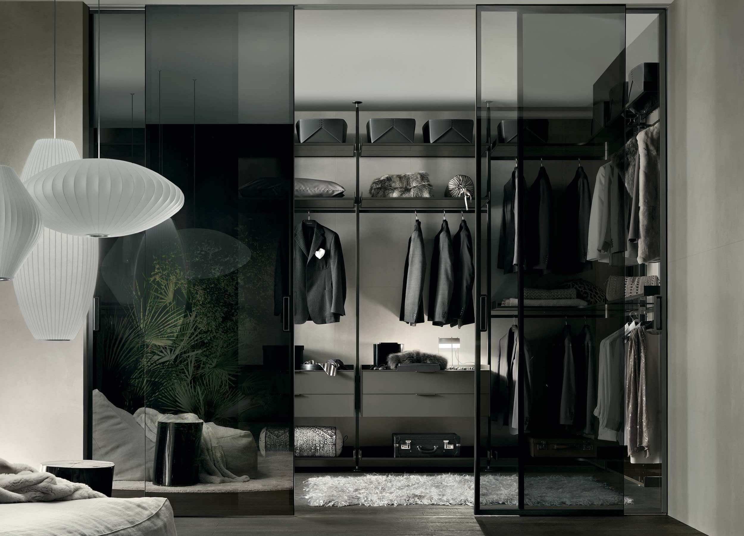 Раздвижные двери и перегородки