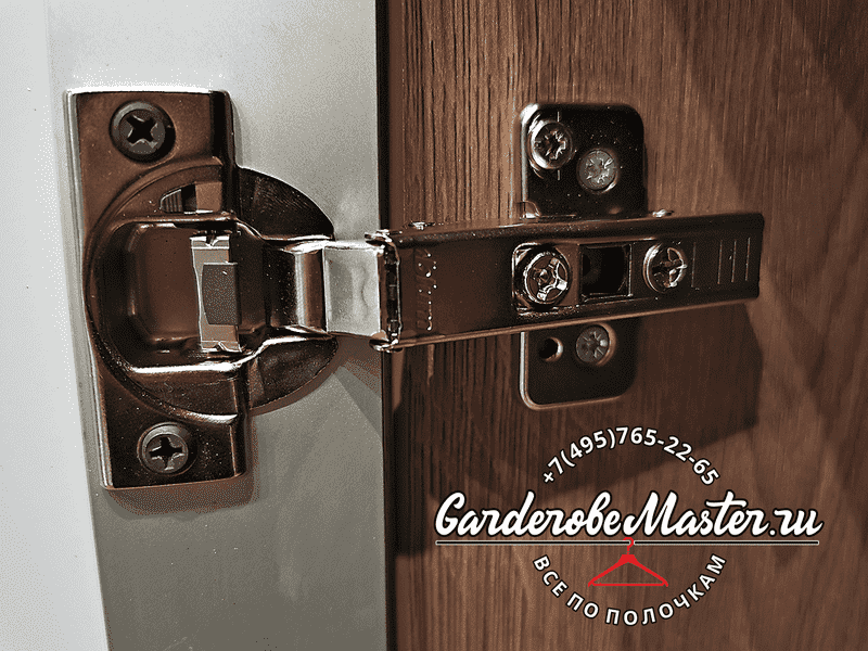 Фурнитура для гардеробной системы: мебельная петля с точной регулировкой и надежной фиксацией