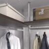 Металлические стойки и полки гардеробной системы Stilos