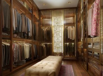 Вы всё ещё думаете, почему элитная гардеробная комната — это не роскошь, а разумный уют для своих вещей?