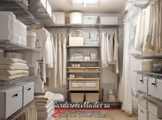 Всё ещё называете это кладовкой? Почему гардеробная система здесь работает куда лучше старых полок