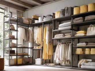 Вы всё ещё пытаетесь понять, где заканчивается беспорядок и начинается стиль? Открытые гардеробные системы на стойках — решают этот вопрос