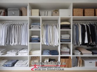 Гардеробная комната с системой хранения: полки и вешалки для одежды, корзины. Организация гардеробной, дизайн и планировка.