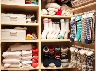 носки в гардеробной