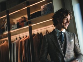 Вы всё ещё размышляете, нужна ли вам гардеробная?